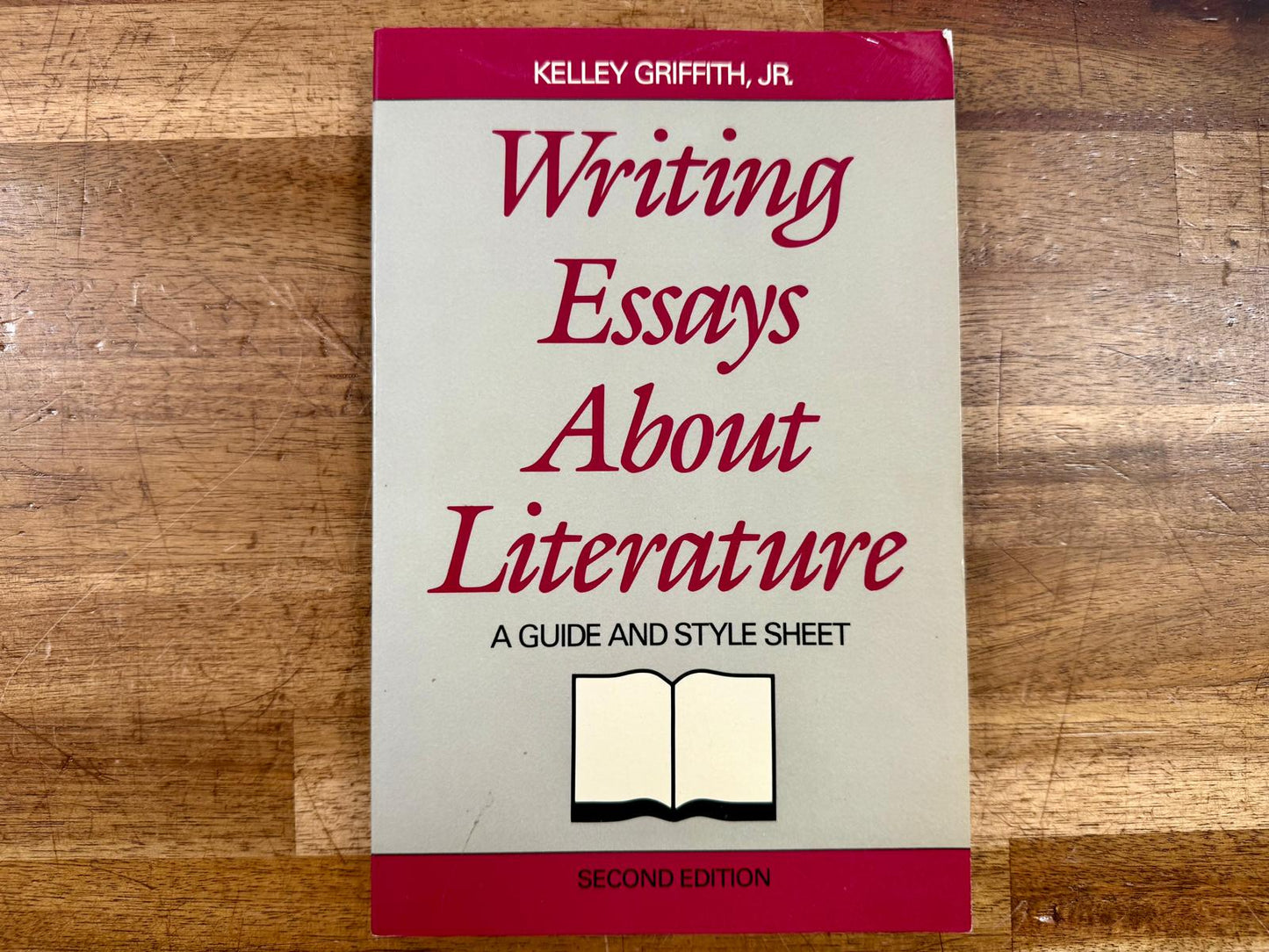 Writing Essays about Literature: A Guide & Style Sheet 2nd Ed