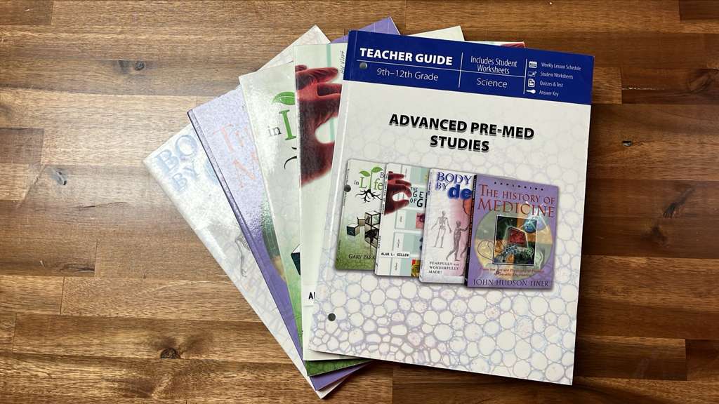MB Advanced Pre-Med Studies TG and Textbooks (4)