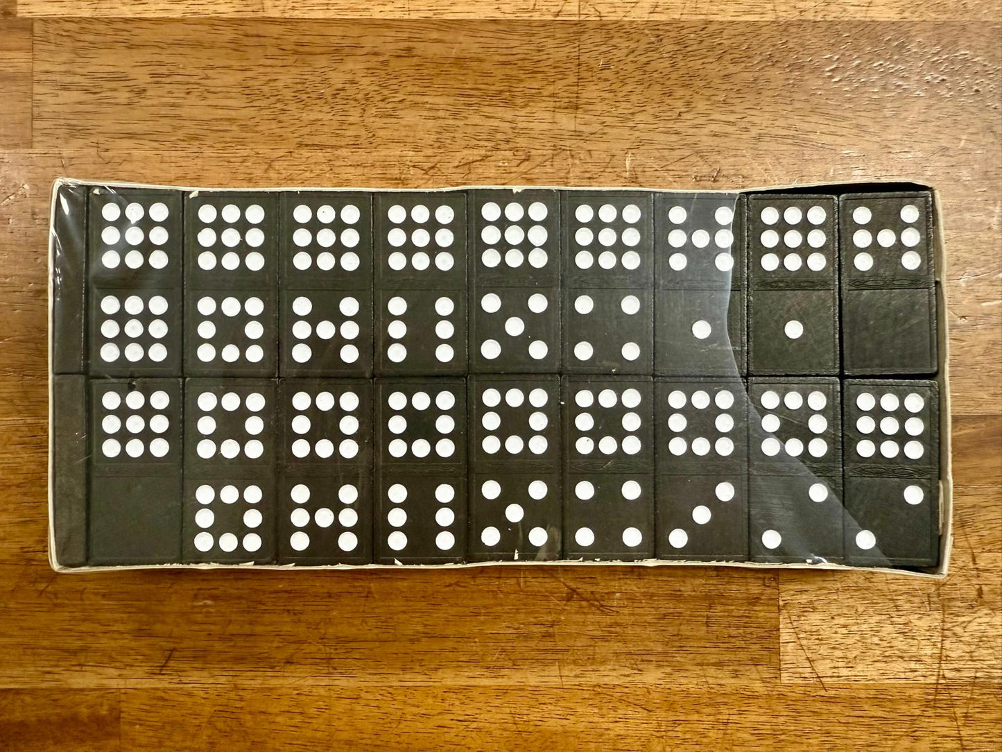 Double Nine Dominoes Set – Classic Family Game for 2–6 Players