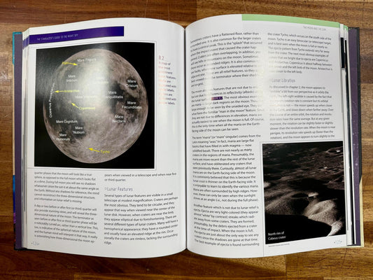 MB Stargazer's Guide to the Night Sky - Jason Lisle, VG