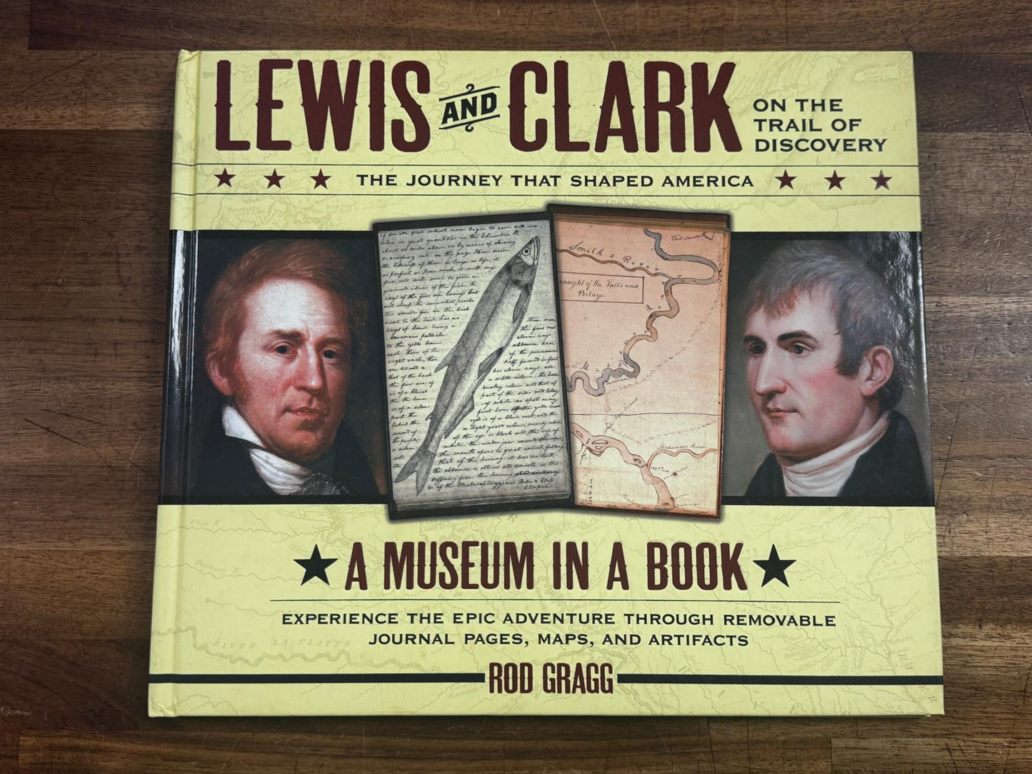 Lewis and Clark on Trail of Discovery - Museum in a Book