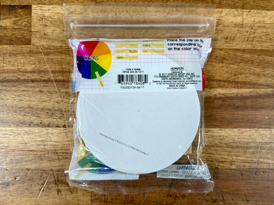 Color Wheel w 7 Wooden Clips