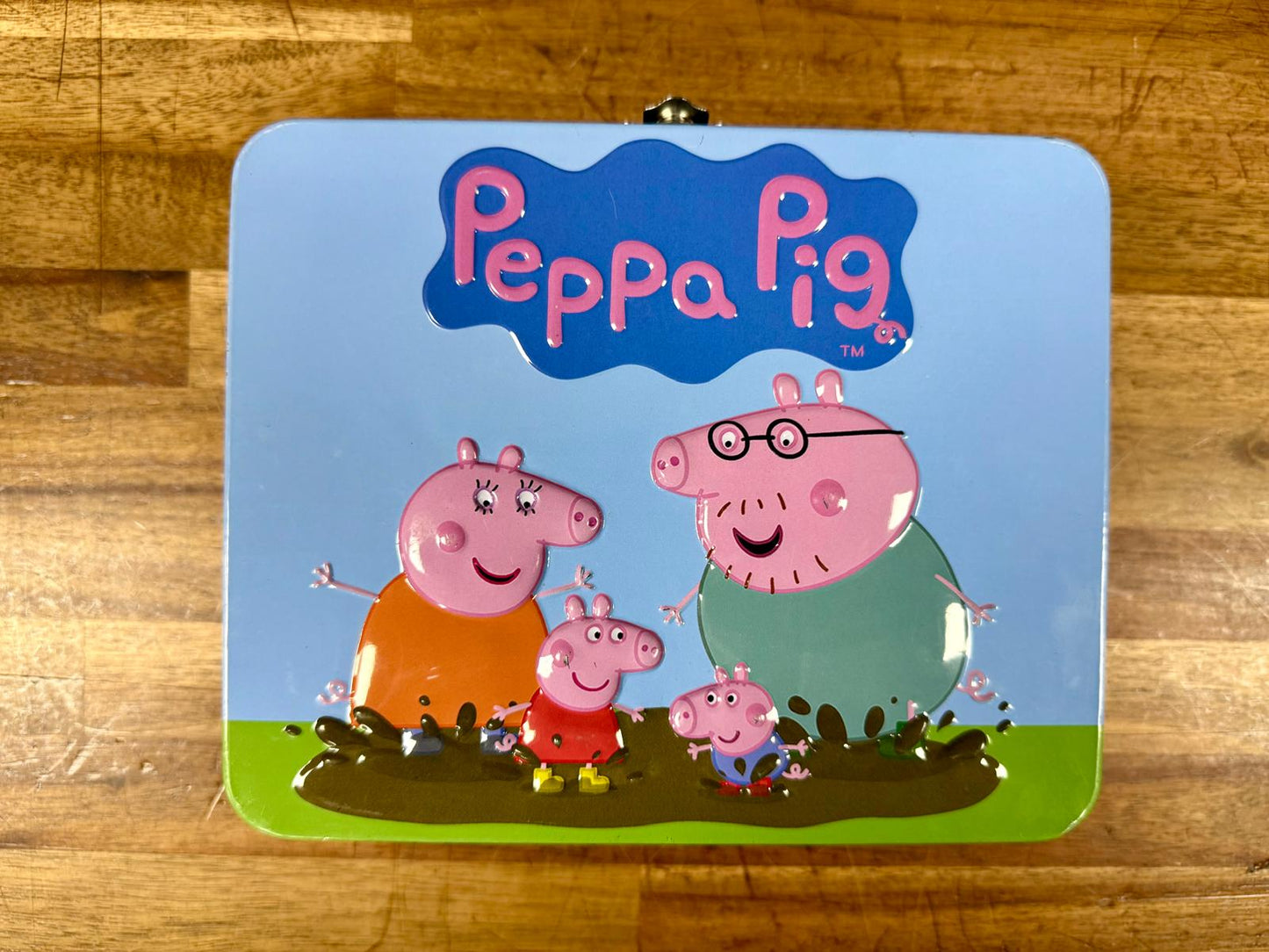 Peppa Pig 24 pc Puzzle in Metal Lunch Box Tin - Complete & Clean