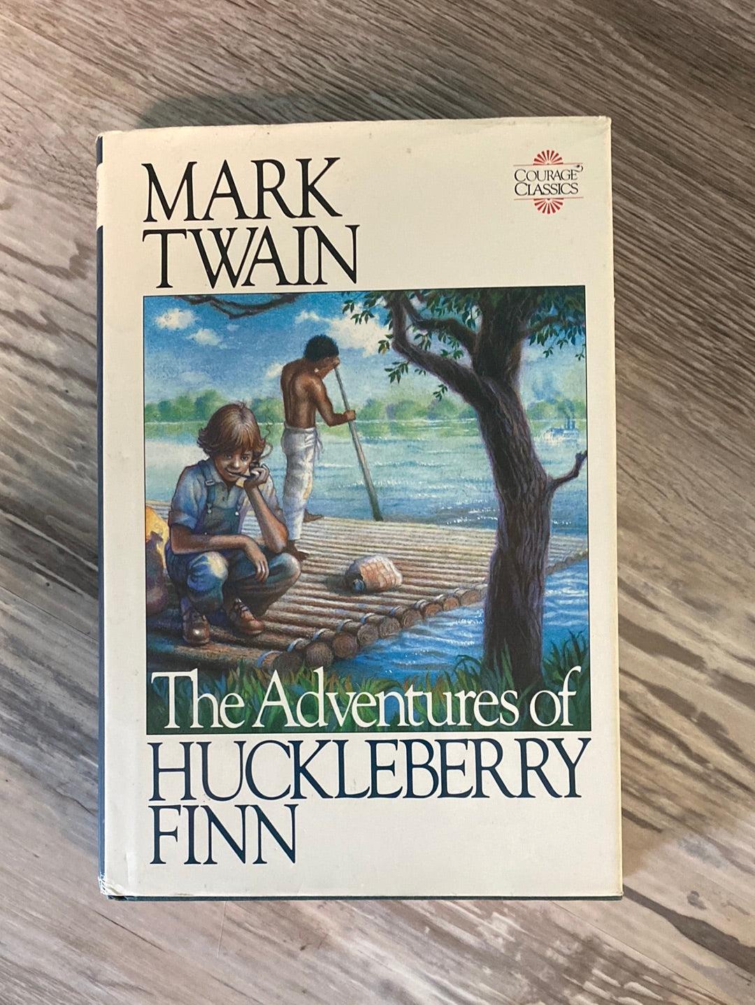 The Adventures of Huckleberry Finn (Courage Classics) by Mark Twain