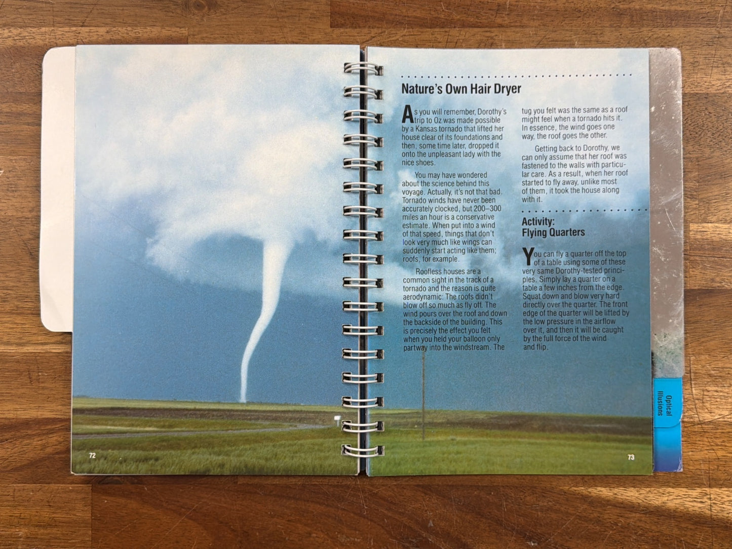 Explorabook: a Kids' Science Museum in a Book - Klutz