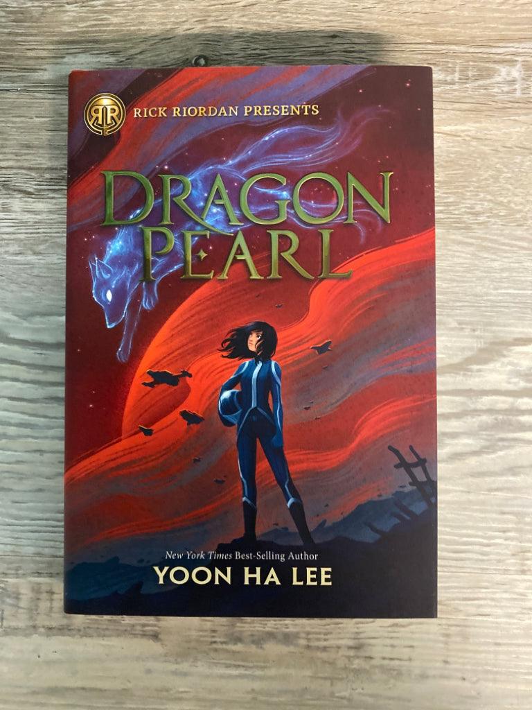 Dragon Pearl by Yoon Ha Lee