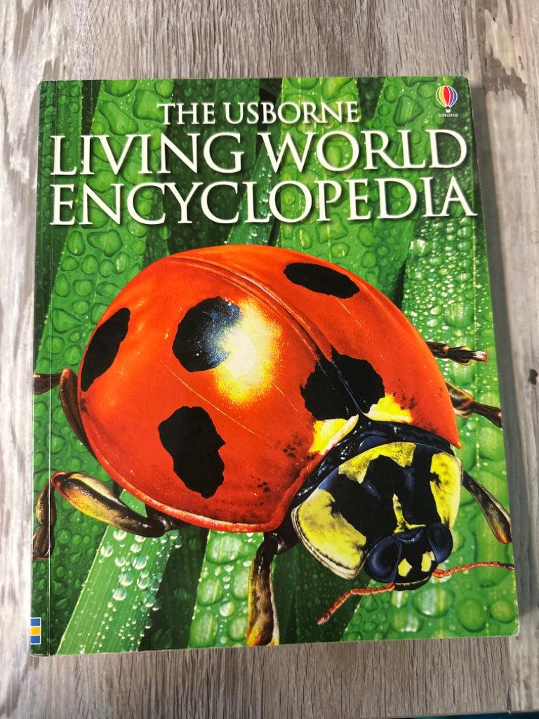 Usborne Living World Encyclopedia