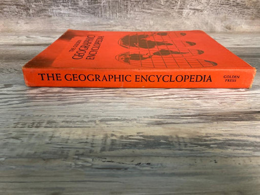 The Golden Geographic Encyclopedia, Overiszed Vintage