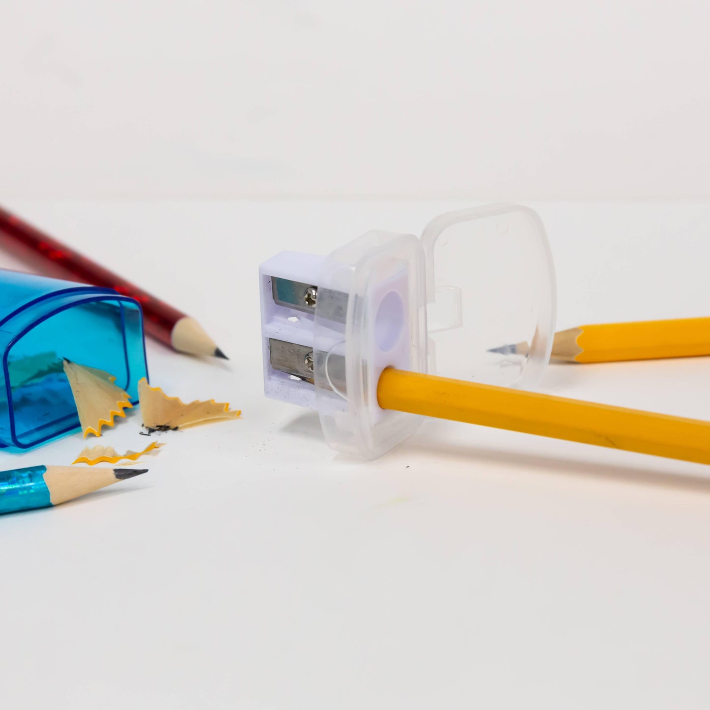 Dual Blades Sharpener w/ Lid & Receptacle