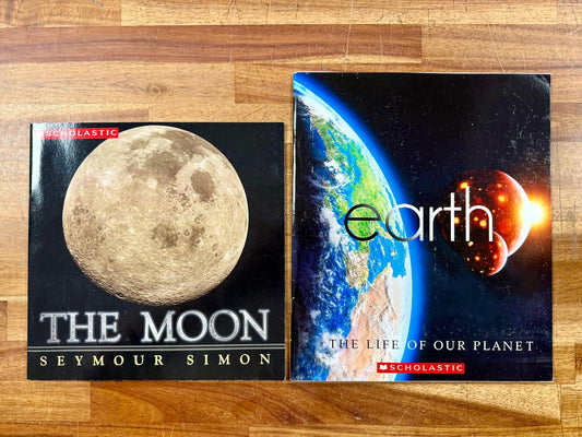 Scholastic The Moon & Earth Science Book Set (VG)