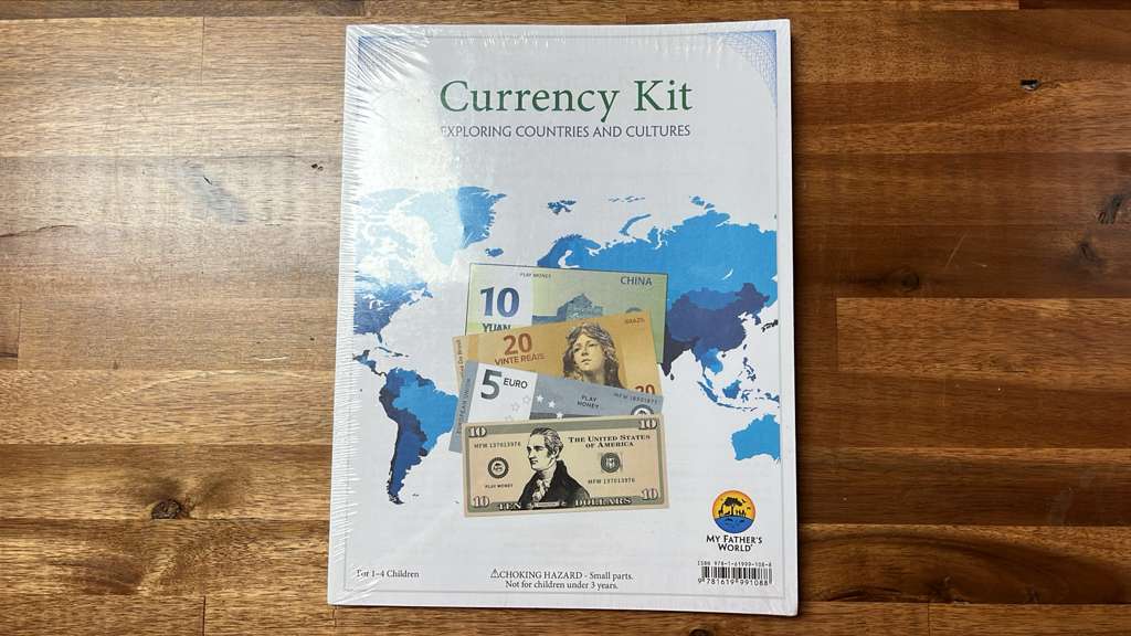 MFW Currency Kit - Exploring Countries and Cultures (NEW)