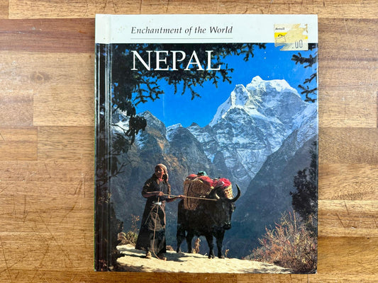 Nepal by Ann Heinrichs - Hardcover, Good & Clean Inside