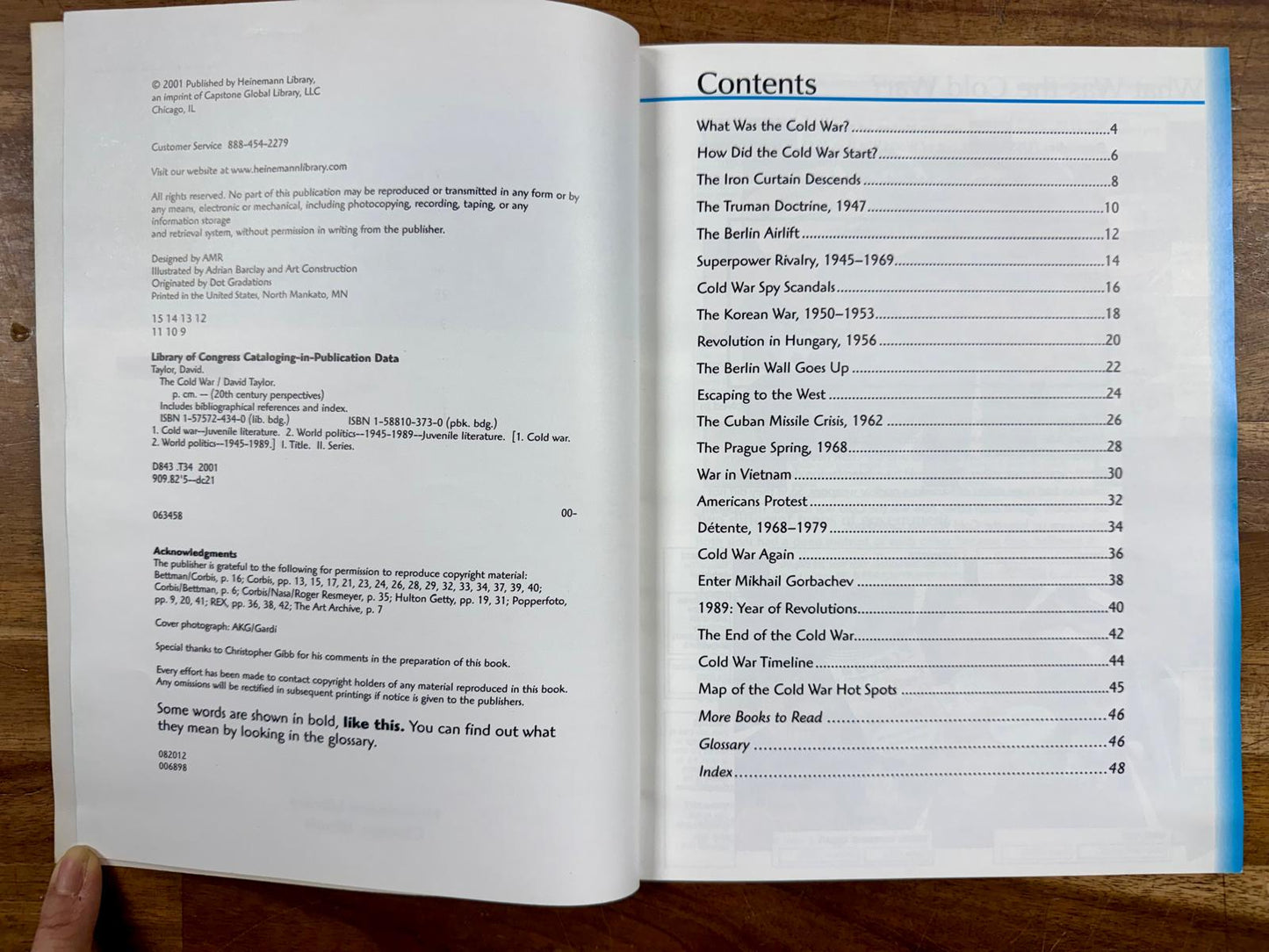 The Cold War (20th Century Perspectives) - Clean Inside