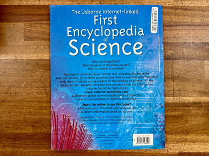 Usborne Internet-linked First Encyclopedia of Science