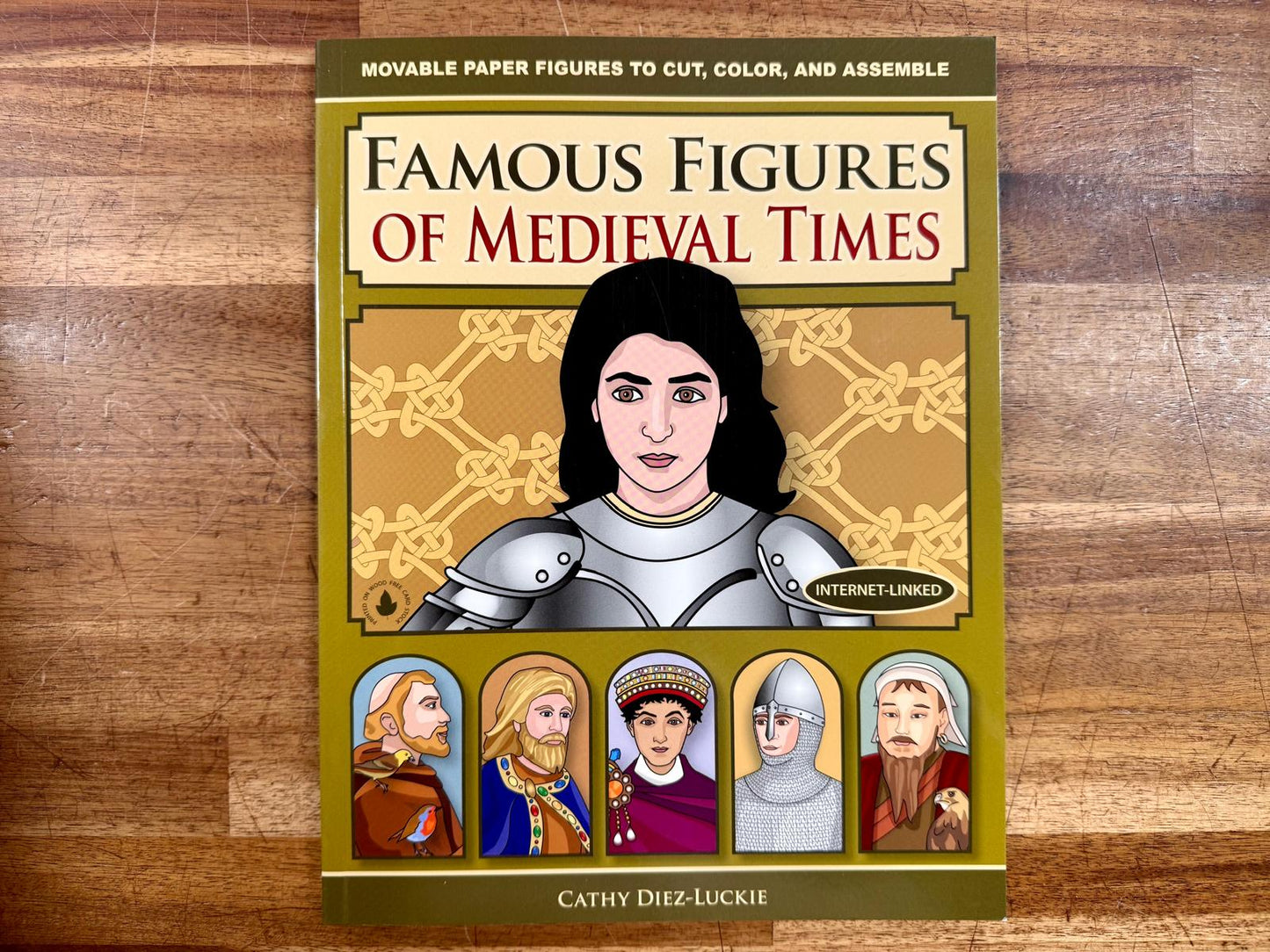Famous Figures of Medieval Times: Movable Paper Figures...