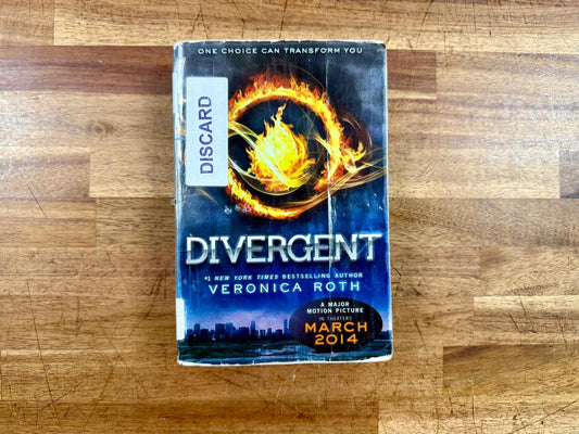 Divergent by Veronica Roth