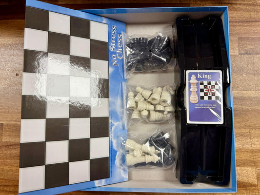 Winning Moves Games No Stress Chess Set Like-New