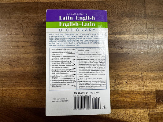 Latin and English Dictionary - The New College Revised and Updated