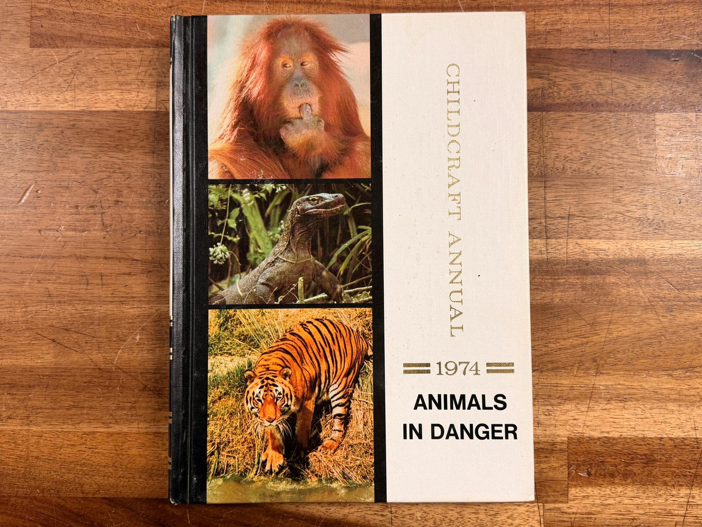 Childcraft Annual - 1974 - Animals in Danger