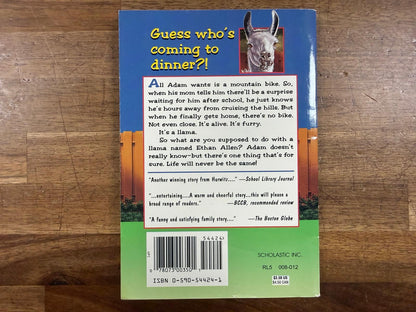 A Llama in the Family - Johanna Hurwitz (Good)