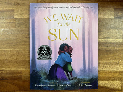 We Wait for the Sun - Katie McCabe (HC, VG)