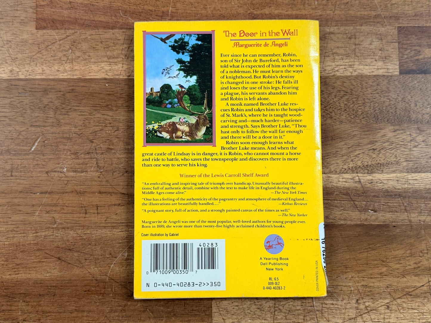 The Door in the Wall by Marguerite de Angeli
