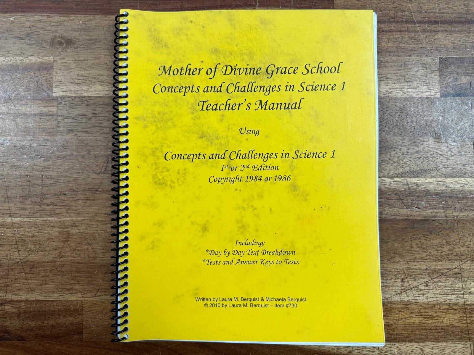 Mother of Divine Grace School Science 1 Teacher Manual (Good)