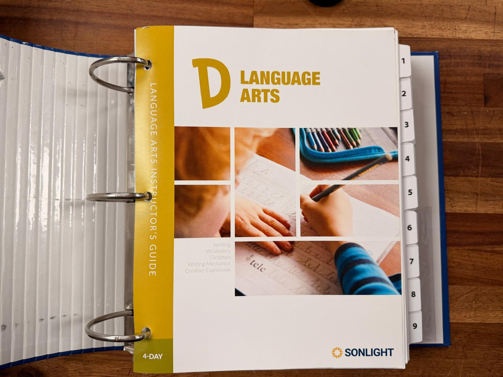 Sonlight D Instructor's Guides Binder LA History Science 4-Day