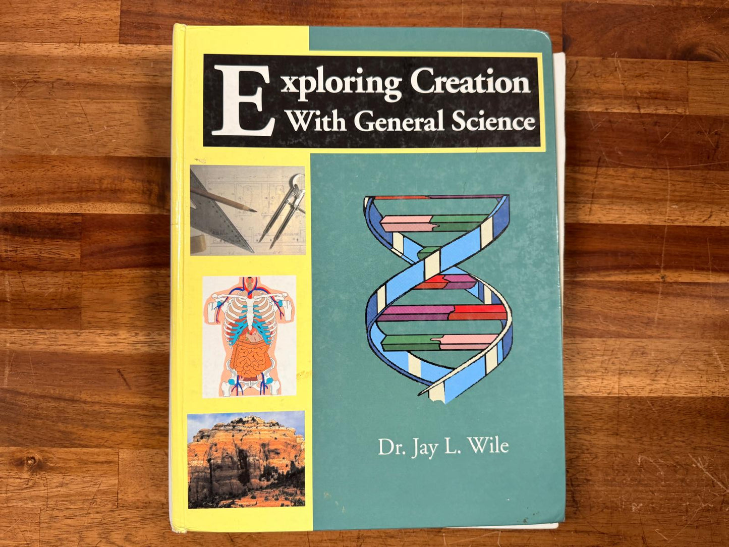 Apologia Exploring Creation with General Science  (1st Ed)