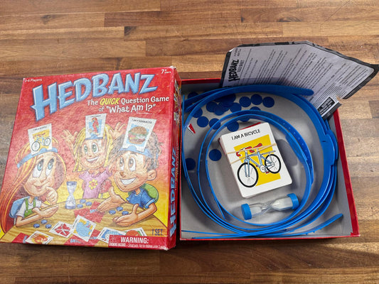 Hedbanz - Quick Question Game of "What Am I?"