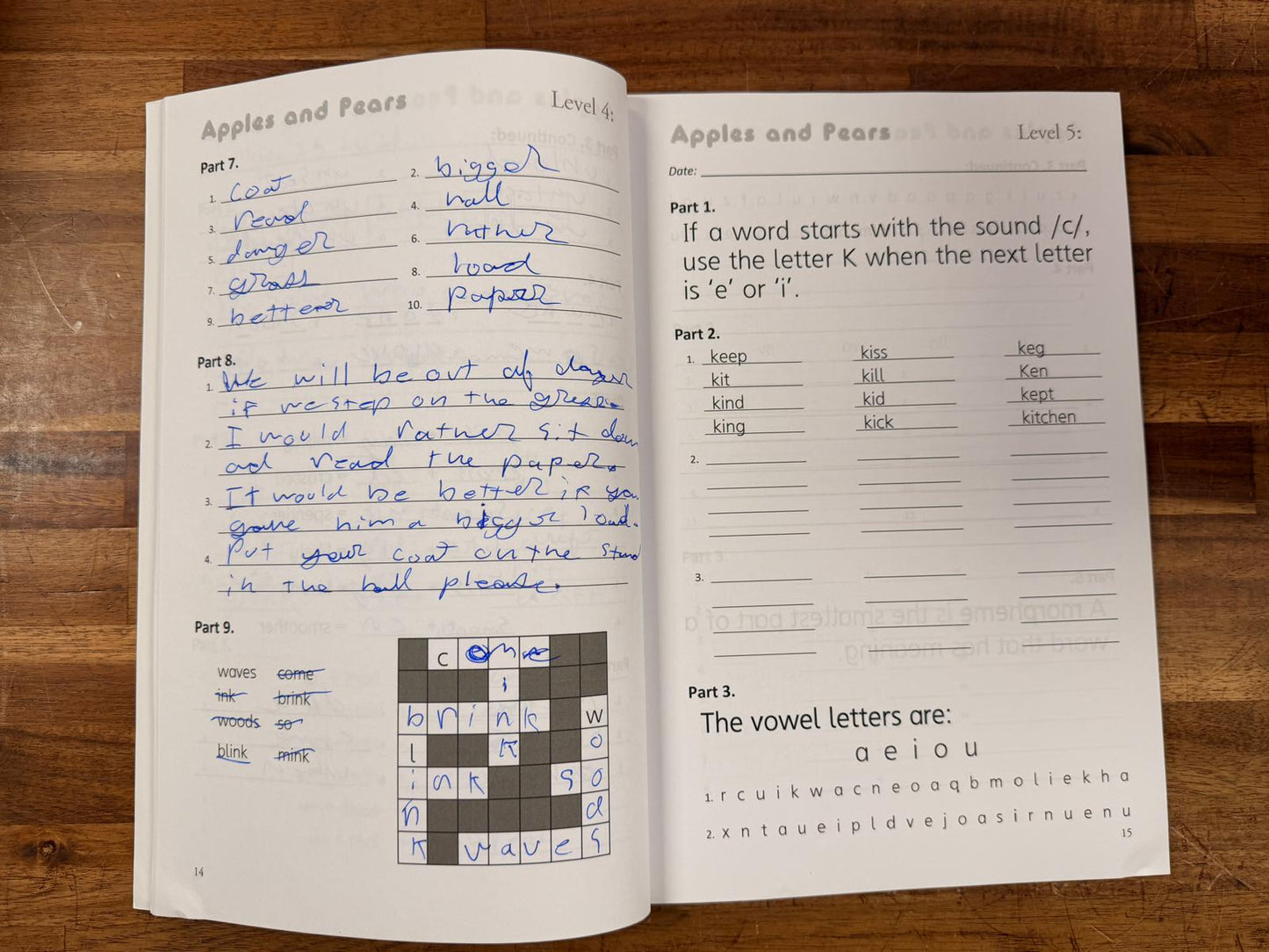 Apples and Pears B - Workbook & Teacher's Notes