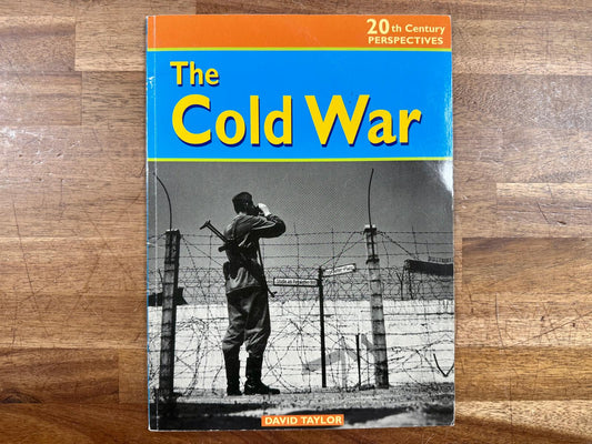 The Cold War (20th Century Perspectives) - Clean Inside