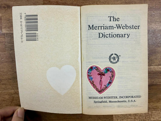 The Merriam Webster Dictionary (1994) - Clean Inside