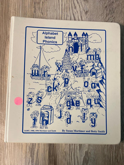Alphabet Island Phonics Level 2 Teacher + Student Books