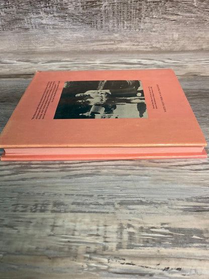 The World Is Round by Gertrude Stein 1986