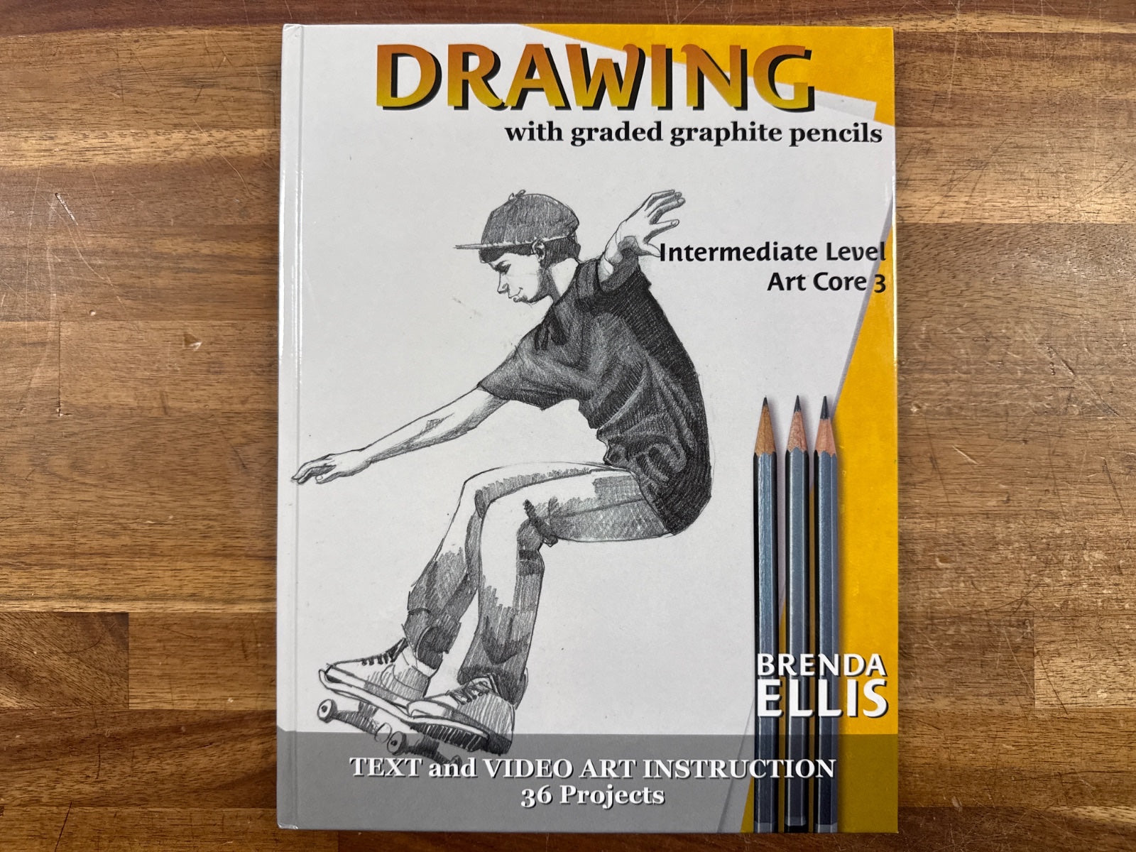Drawing with Graded Graphite Pencils Art Core 3 Intermediate
