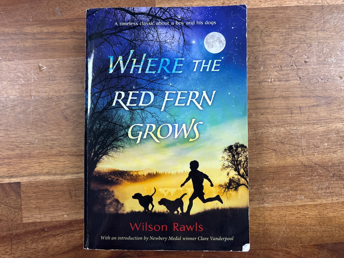 Where the Red Fern Grows by Wilson Rawls Paperback — front cover