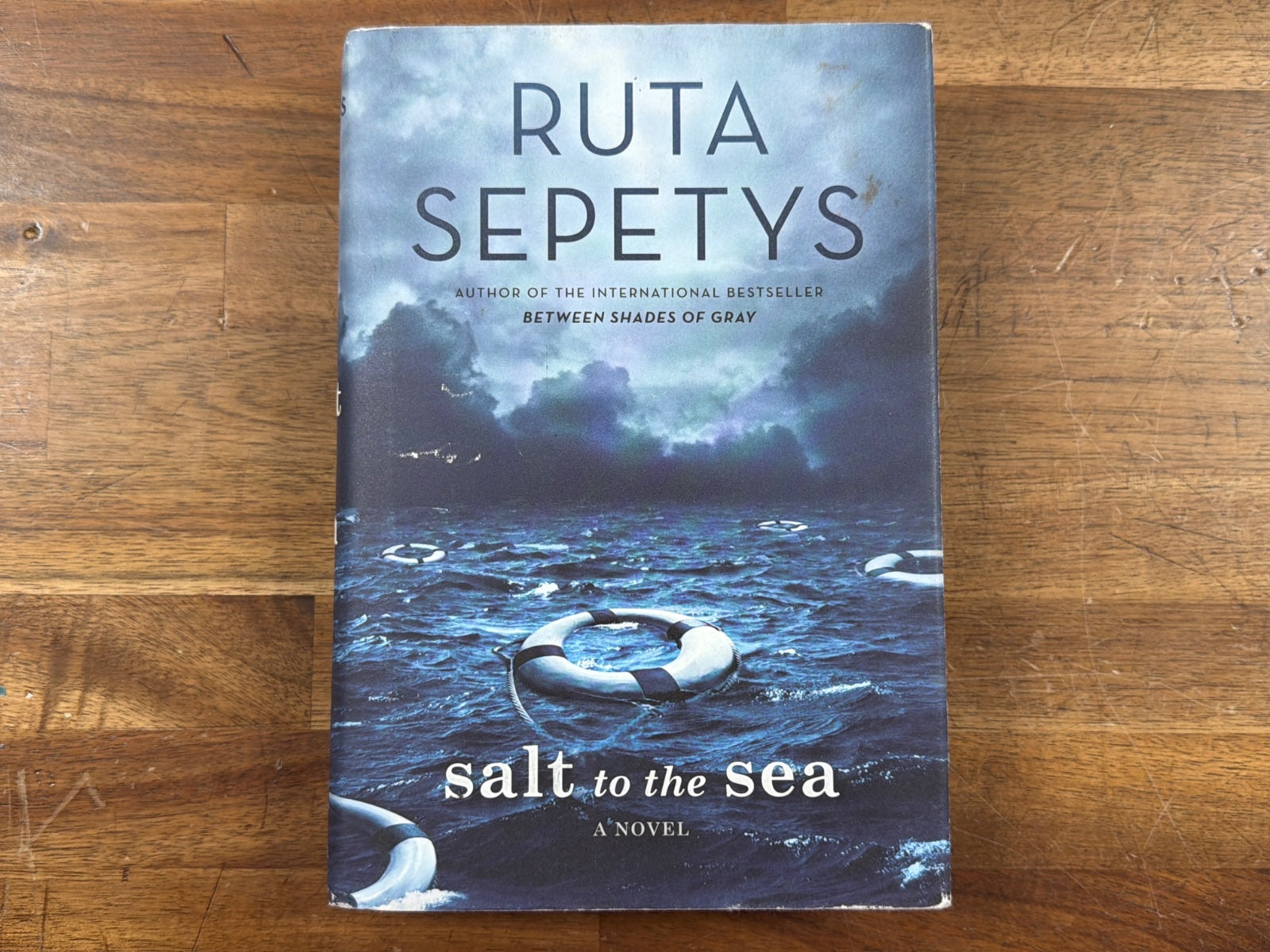 Salt to the Sea by Ruta Sepetys - Paperback Novel