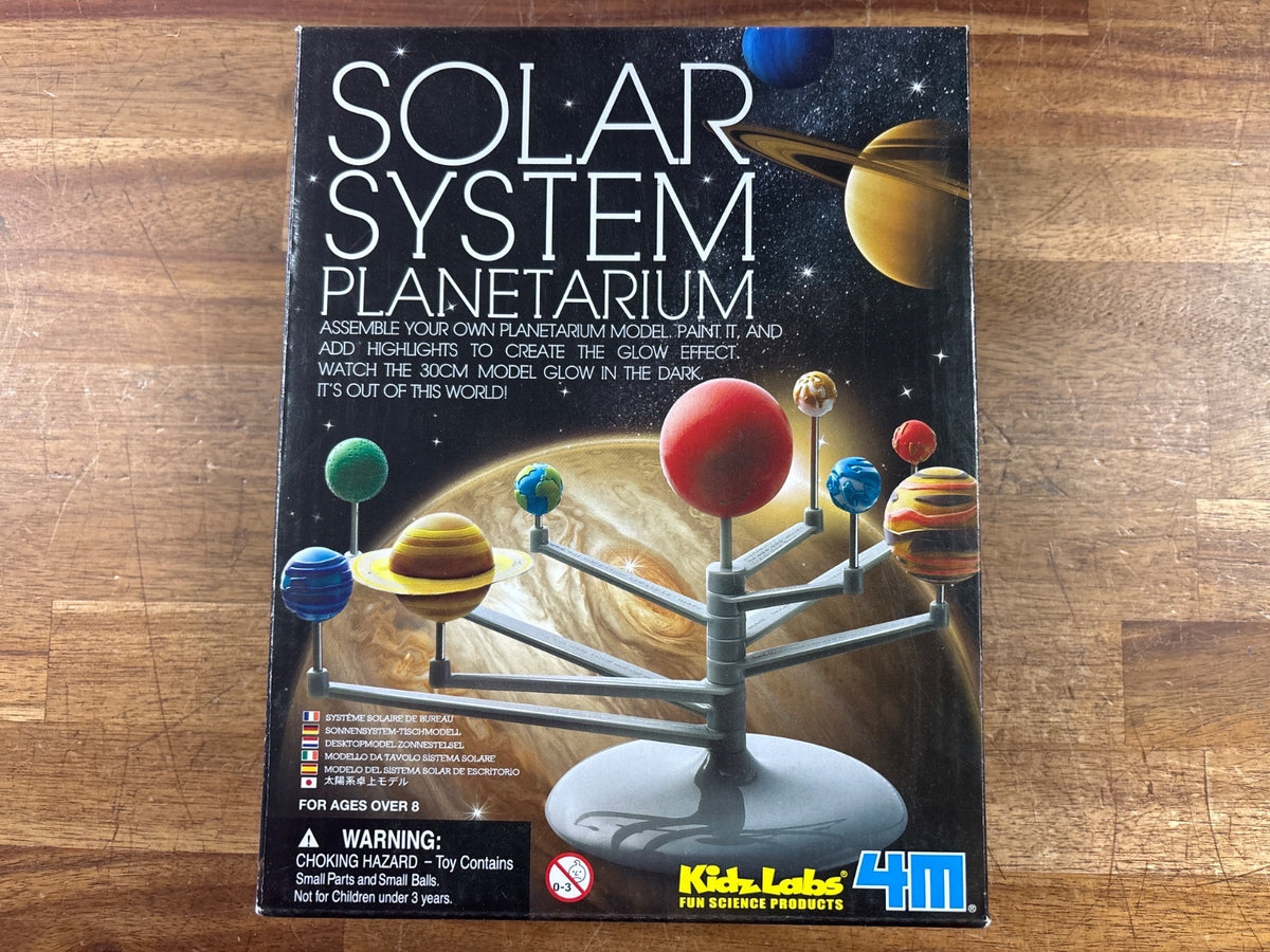 4M Kidz Labs Solar System Planetarium Model Kit — front cover