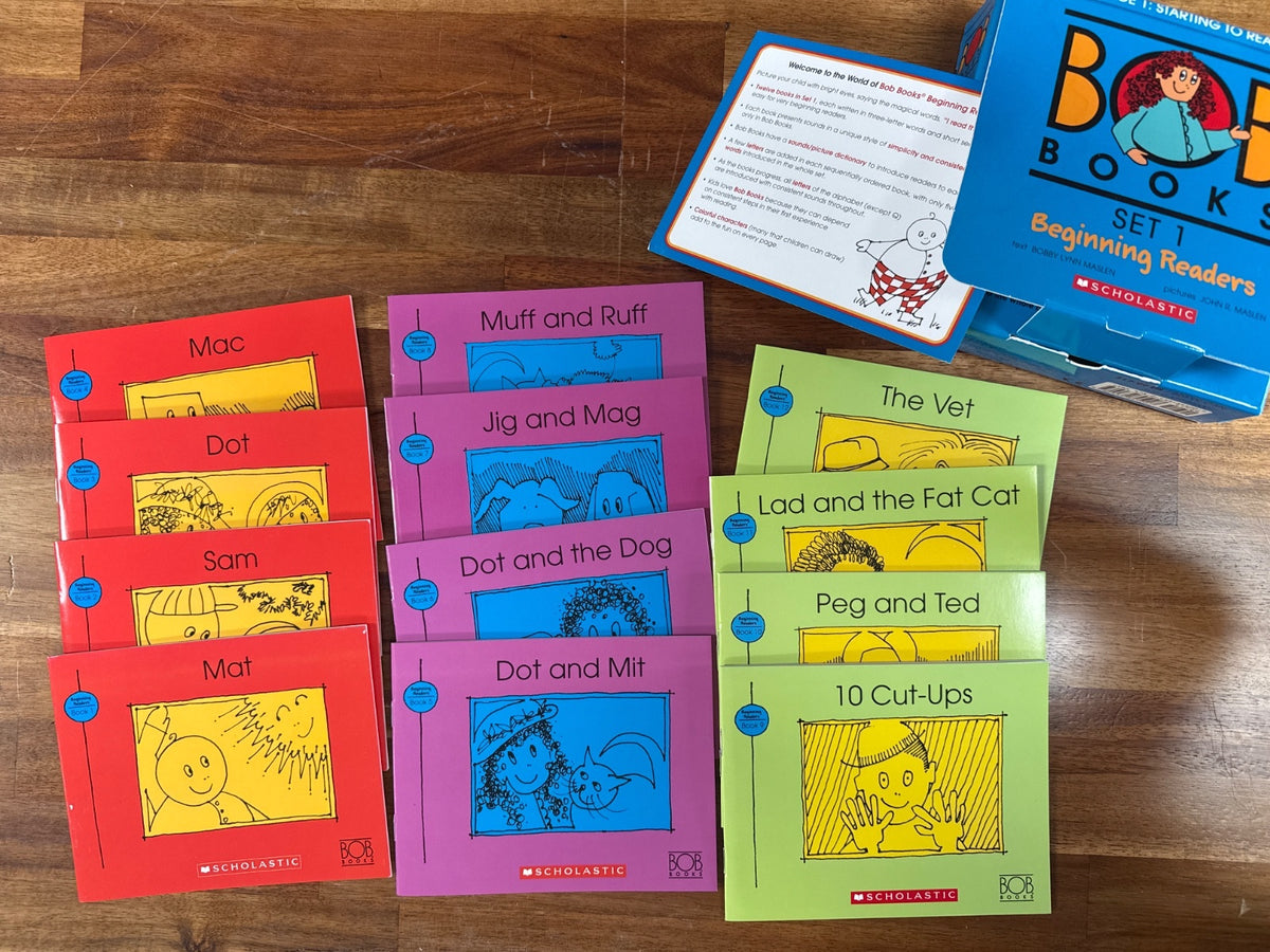Bob Books Set 1: Beginning Readers, 12-Book Set — front cover