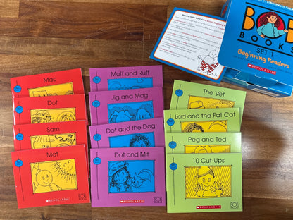 Bob Books Set 1: Beginning Readers, 12-Book Set — front cover