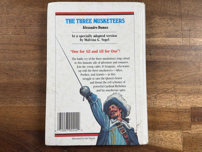 Great Illustrated Classics the Three Musketeers Dumas HC