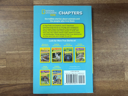 Dog Finds Lost Dolphins - NatGeo Kids Chapters Book