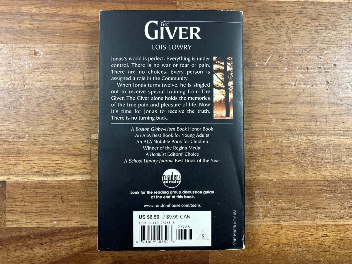 The Giver by Lois Lowry - Readers Circle Paperback — photo 2 of 2