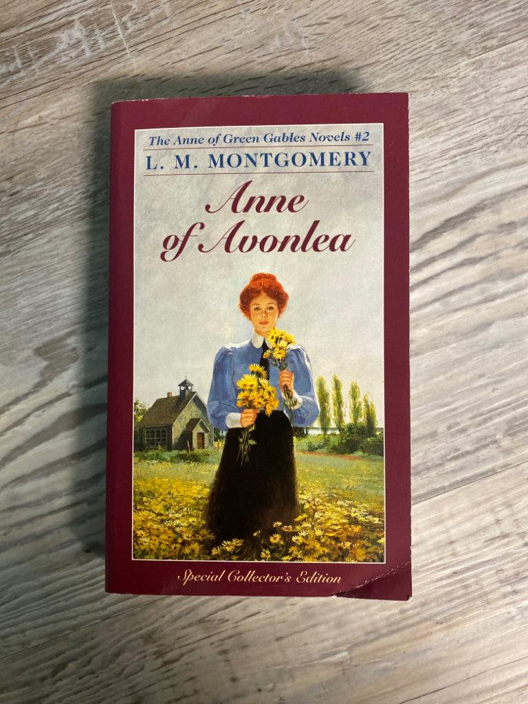 Anne of Avonlea by L.M. Montgomery