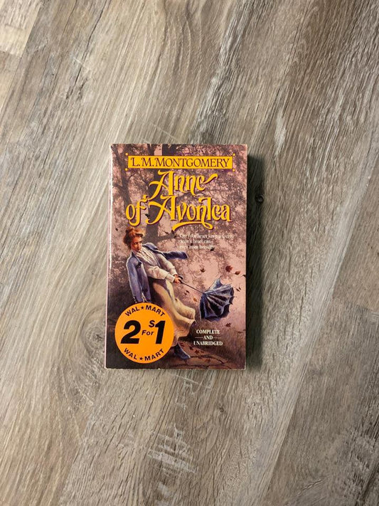 Anne of Avonlea by L.M. Montgomery